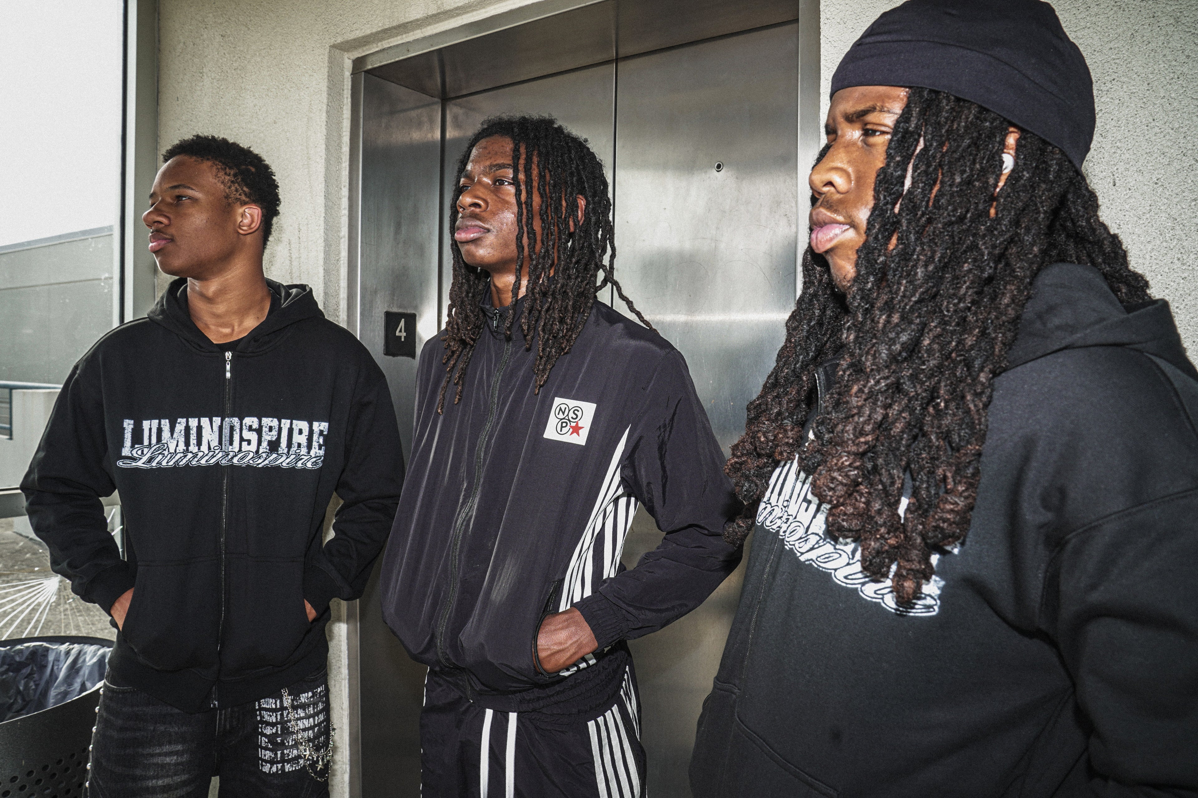 Luminospire ZIP UP